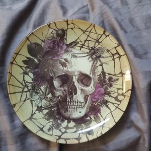 Small decorative halloween plate